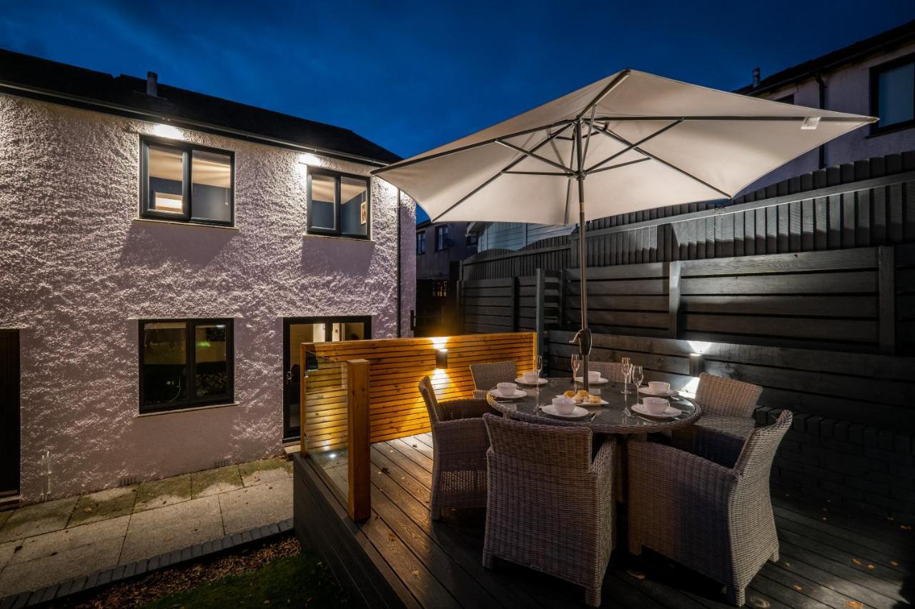 Rockside - Luxury 1 Bedroom Home With Hot Tub, Central Location, Parking And Pet Friendly Віндермір Екстер'єр фото