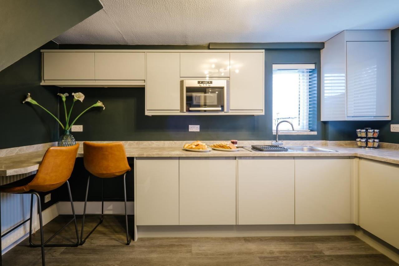 Rockside - Luxury 1 Bedroom Home With Hot Tub, Central Location, Parking And Pet Friendly Віндермір Екстер'єр фото