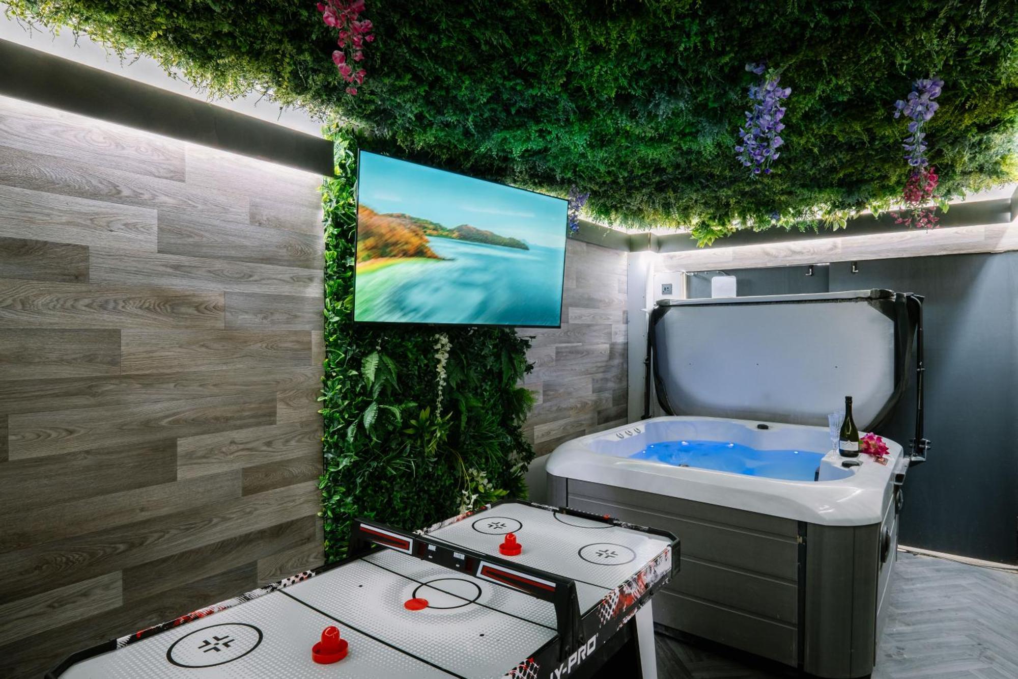 Rockside - Luxury 1 Bedroom Home With Hot Tub, Central Location, Parking And Pet Friendly Віндермір Екстер'єр фото