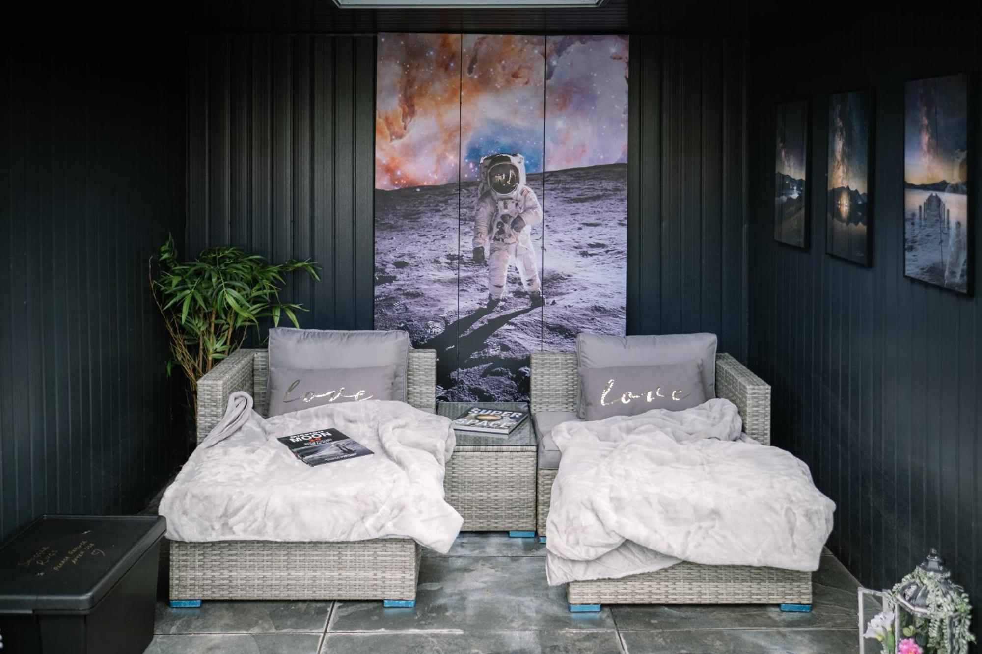 Rockside - Luxury 1 Bedroom Home With Hot Tub, Central Location, Parking And Pet Friendly Віндермір Екстер'єр фото